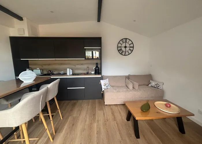 Dacse-village - 01 Semesterbostad